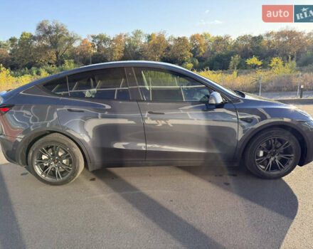 Серый Тесла Model Y, объемом двигателя 0 л и пробегом 34 тыс. км за 24000 $, фото 12 на Automoto.ua