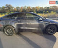 Серый Тесла Model Y, объемом двигателя 0 л и пробегом 34 тыс. км за 24000 $, фото 12 на Automoto.ua