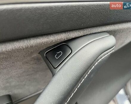 Серый Тесла Model Y, объемом двигателя 0 л и пробегом 59 тыс. км за 24100 $, фото 6 на Automoto.ua