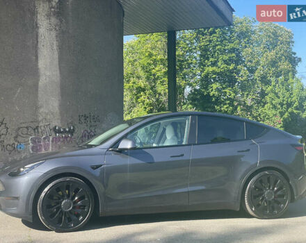 Серый Тесла Model Y, объемом двигателя 0 л и пробегом 51 тыс. км за 37000 $, фото 6 на Automoto.ua