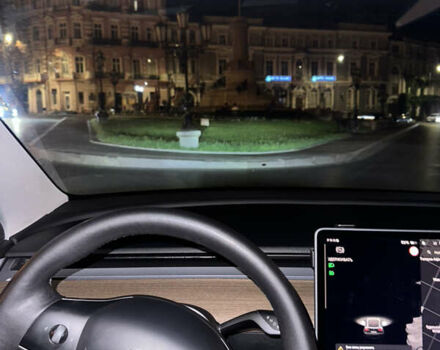 Серый Тесла Model Y, объемом двигателя 0 л и пробегом 130 тыс. км за 25000 $, фото 22 на Automoto.ua