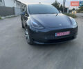 Серый Тесла Model Y, объемом двигателя 0 л и пробегом 30 тыс. км за 25000 $, фото 1 на Automoto.ua