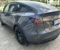 Серый Тесла Model Y, объемом двигателя 0 л и пробегом 2 тыс. км за 26999 $, фото 4 на Automoto.ua