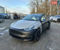 Серый Тесла Model Y, объемом двигателя 0 л и пробегом 65 тыс. км за 19300 $, фото 2 на Automoto.ua