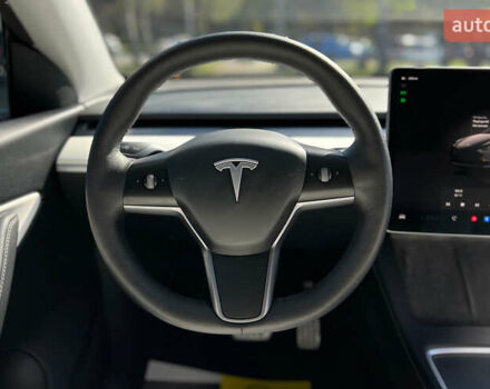 Серый Тесла Model Y, объемом двигателя 0 л и пробегом 160 тыс. км за 26750 $, фото 13 на Automoto.ua