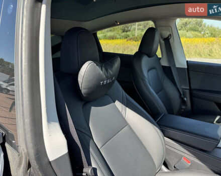 Сірий Тесла Model Y, об'ємом двигуна 0 л та пробігом 83 тис. км за 23800 $, фото 39 на Automoto.ua