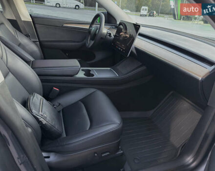 Серый Тесла Model Y, объемом двигателя 0 л и пробегом 100 тыс. км за 24500 $, фото 60 на Automoto.ua
