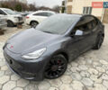 Серый Тесла Model Y, объемом двигателя 0 л и пробегом 53 тыс. км за 28000 $, фото 5 на Automoto.ua