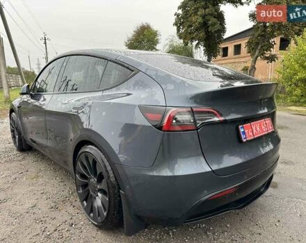 Тесла Model Y 2022 у Вінниці на Automoto.ua Сірий Тесла Model Y, об'ємом двигуна 0 л та пробігом 57 тис. км за 25500 $, фото 2 на Automoto.ua