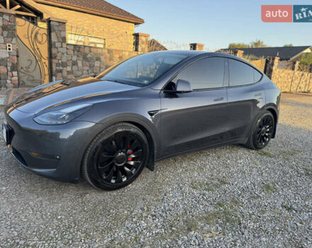 Сірий Тесла Model Y, об'ємом двигуна 0 л та пробігом 112 тис. км за 27700 $, фото 22 на Automoto.ua