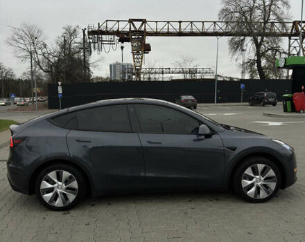 Серый Тесла Model Y, объемом двигателя 0 л и пробегом 41 тыс. км за 29300 $, фото 8 на Automoto.ua