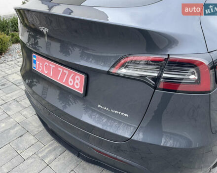 Сірий Тесла Model Y, об'ємом двигуна 0 л та пробігом 65 тис. км за 25500 $, фото 15 на Automoto.ua