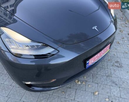 Серый Тесла Model Y, объемом двигателя 0 л и пробегом 38 тыс. км за 24999 $, фото 28 на Automoto.ua