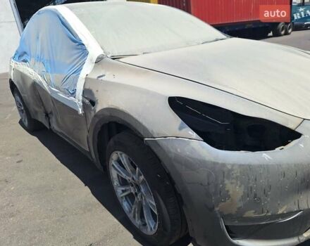 Серый Тесла Model Y, объемом двигателя 0 л и пробегом 86 тыс. км за 17300 $, фото 1 на Automoto.ua