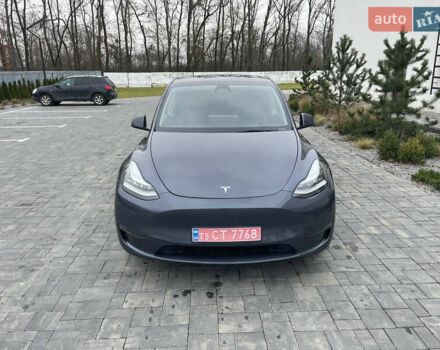 Сірий Тесла Model Y, об'ємом двигуна 0 л та пробігом 65 тис. км за 25500 $, фото 4 на Automoto.ua