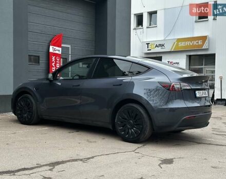 Серый Тесла Model Y, объемом двигателя 0 л и пробегом 34 тыс. км за 31999 $, фото 7 на Automoto.ua