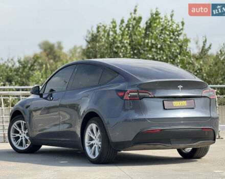 Тесла Model Y 2022 в Киеве на Automoto.ua Серый Тесла Model Y, объемом двигателя 0 л и пробегом 28 тыс. км за 29300 $, фото 7 на Automoto.ua