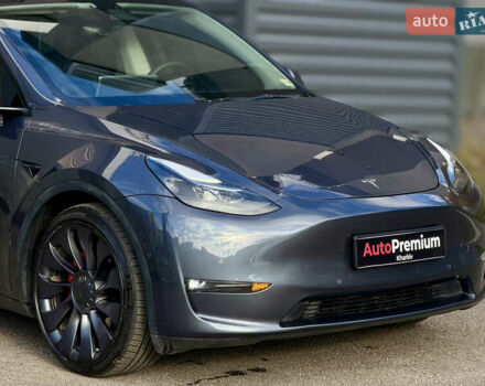 Серый Тесла Model Y, объемом двигателя 0 л и пробегом 54 тыс. км за 26000 $, фото 11 на Automoto.ua