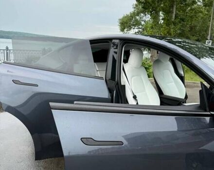 Сірий Тесла Model Y, об'ємом двигуна 0 л та пробігом 165 тис. км за 25000 $, фото 27 на Automoto.ua