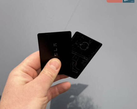 Сірий Тесла Model Y, об'ємом двигуна 0 л та пробігом 46 тис. км за 27500 $, фото 34 на Automoto.ua