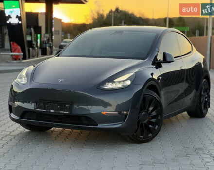 Серый Тесла Model Y, объемом двигателя 0 л и пробегом 100 тыс. км за 24500 $, фото 20 на Automoto.ua