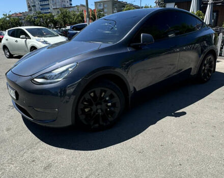 Серый Тесла Model Y, объемом двигателя 0 л и пробегом 42 тыс. км за 23777 $, фото 2 на Automoto.ua