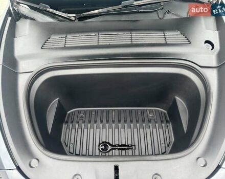 Сірий Тесла Model Y, об'ємом двигуна 0 л та пробігом 47 тис. км за 29999 $, фото 35 на Automoto.ua