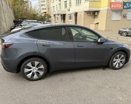 Тесла Model Y 2022 в Киеве на Automoto.ua Серый Тесла Model Y, объемом двигателя 0 л и пробегом 65 тыс. км за 26800 $, фото 2 на Automoto.ua