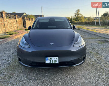 Сірий Тесла Model Y, об'ємом двигуна 0 л та пробігом 112 тис. км за 27700 $, фото 3 на Automoto.ua