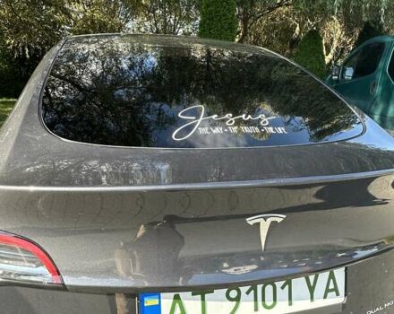 Серый Тесла Model Y, объемом двигателя 0 л и пробегом 60 тыс. км за 28999 $, фото 18 на Automoto.ua
