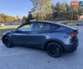 Серый Тесла Model Y, объемом двигателя 0 л и пробегом 38 тыс. км за 24999 $, фото 2 на Automoto.ua