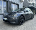 Серый Тесла Model Y, объемом двигателя 0 л и пробегом 2 тыс. км за 26999 $, фото 1 на Automoto.ua