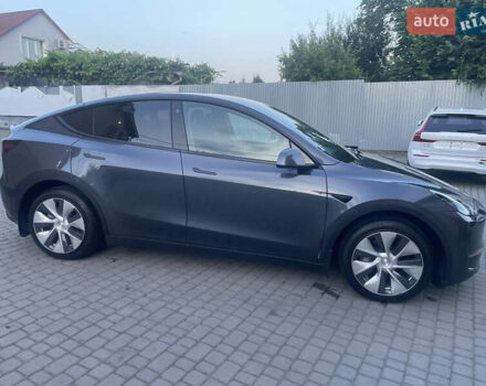 Сірий Тесла Model Y, об'ємом двигуна 0 л та пробігом 59 тис. км за 26900 $, фото 2 на Automoto.ua