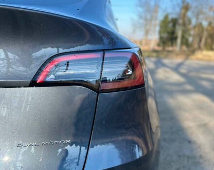 Тесла Model Y 2022 в Луцке на Automoto.ua Серый Тесла Model Y, объемом двигателя 0 л и пробегом 74 тыс. км за 23000 $, фото 11 на Automoto.ua