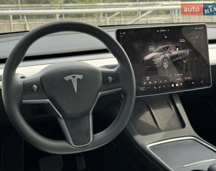 Тесла Model Y 2022 в Киеве на Automoto.ua Серый Тесла Model Y, объемом двигателя 0 л и пробегом 28 тыс. км за 29300 $, фото 18 на Automoto.ua