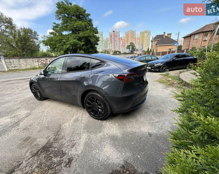 Серый Тесла Model Y, объемом двигателя 0 л и пробегом 17 тыс. км за 25500 $, фото 8 на Automoto.ua