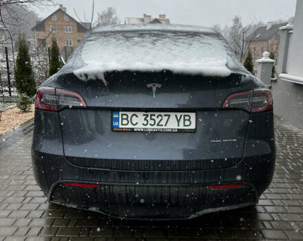 Серый Тесла Model Y, объемом двигателя 0 л и пробегом 22 тыс. км за 27000 $, фото 1 на Automoto.ua
