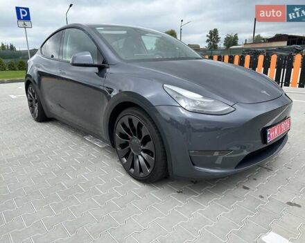 Сірий Тесла Model Y, об'ємом двигуна 0 л та пробігом 47 тис. км за 29999 $, фото 2 на Automoto.ua