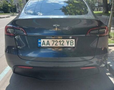 Серый Тесла Model Y, объемом двигателя 0 л и пробегом 27 тыс. км за 33000 $, фото 4 на Automoto.ua
