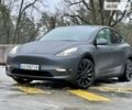 Серый Тесла Model Y, объемом двигателя 0 л и пробегом 19 тыс. км за 29999 $, фото 1 на Automoto.ua