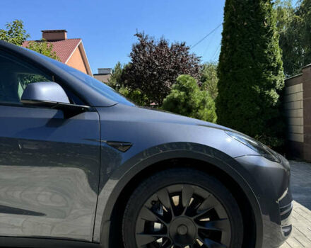 Серый Тесла Model Y, объемом двигателя 0 л и пробегом 66 тыс. км за 26500 $, фото 3 на Automoto.ua