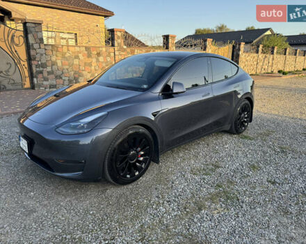 Сірий Тесла Model Y, об'ємом двигуна 0 л та пробігом 112 тис. км за 27700 $, фото 1 на Automoto.ua
