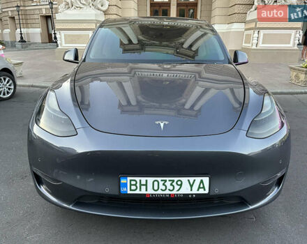 Серый Тесла Model Y, объемом двигателя 0 л и пробегом 130 тыс. км за 25000 $, фото 4 на Automoto.ua