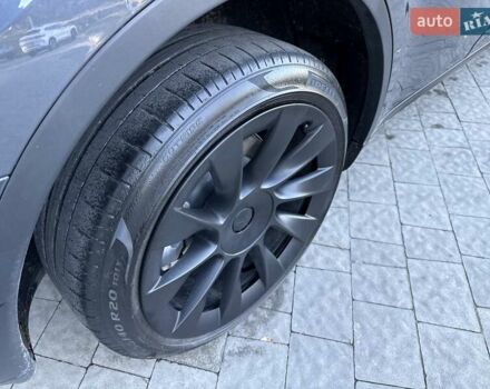 Серый Тесла Model Y, объемом двигателя 0 л и пробегом 38 тыс. км за 24999 $, фото 30 на Automoto.ua