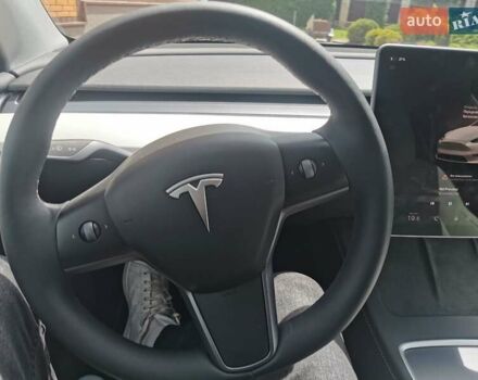 Серый Тесла Model Y, объемом двигателя 0 л и пробегом 4 тыс. км за 32999 $, фото 17 на Automoto.ua