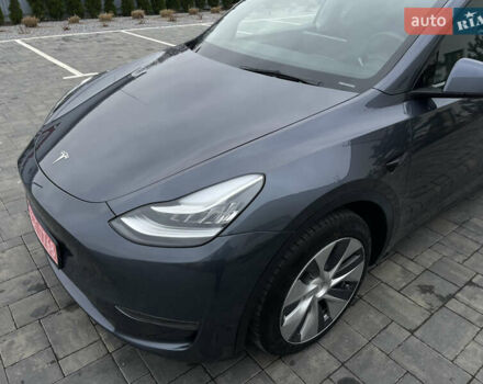 Сірий Тесла Model Y, об'ємом двигуна 0 л та пробігом 65 тис. км за 25500 $, фото 74 на Automoto.ua