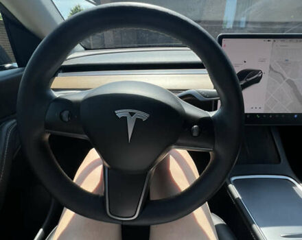 Серый Тесла Model Y, объемом двигателя 0 л и пробегом 59 тыс. км за 25900 $, фото 32 на Automoto.ua