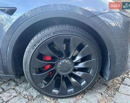 Серый Тесла Model Y, объемом двигателя 0 л и пробегом 53 тыс. км за 31500 $, фото 7 на Automoto.ua