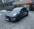 Серый Тесла Model Y, объемом двигателя 0 л и пробегом 63 тыс. км за 31900 $, фото 4 на Automoto.ua