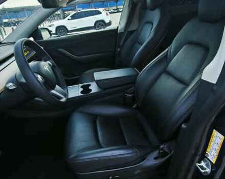 Тесла Model Y 2022 у Харкові на Automoto.ua Сірий Тесла Model Y, об'ємом двигуна 0 л та пробігом 93 тис. км за 26000 $, фото 5 на Automoto.ua